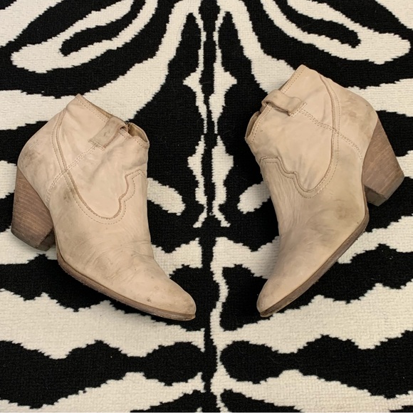 Frye Reina Ash Leather Ankle Booties Size 9 - Picture 9 of 15